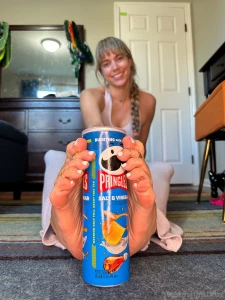 Pringle can foot comparison what do you think of comparing to regular part 8