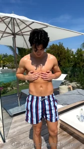 Help me get all oiled up