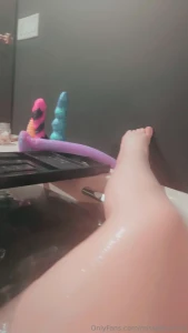 I love my bathtub and i love playing around it it anyone want to join