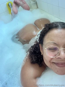 Bubble butt part 250