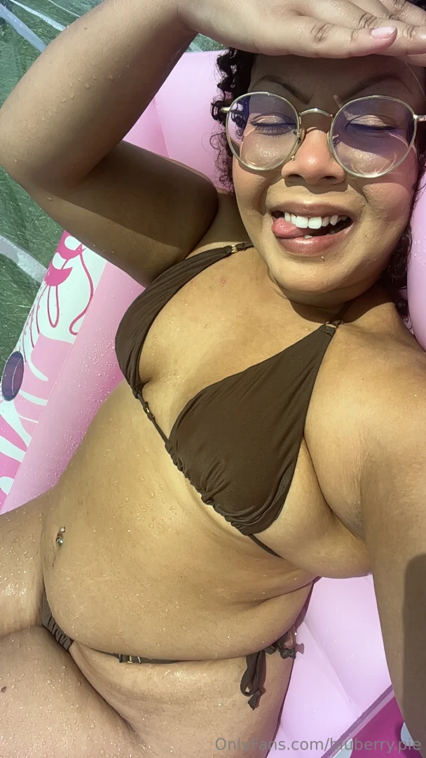 Brown bikini babe part 3 
