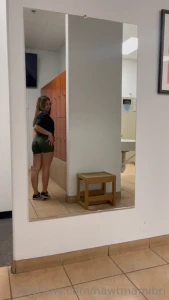 You walk into the gym and see me like this what s your next move best