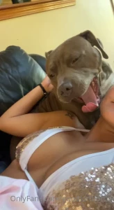 Bikini season is almost hereeee who has a boat