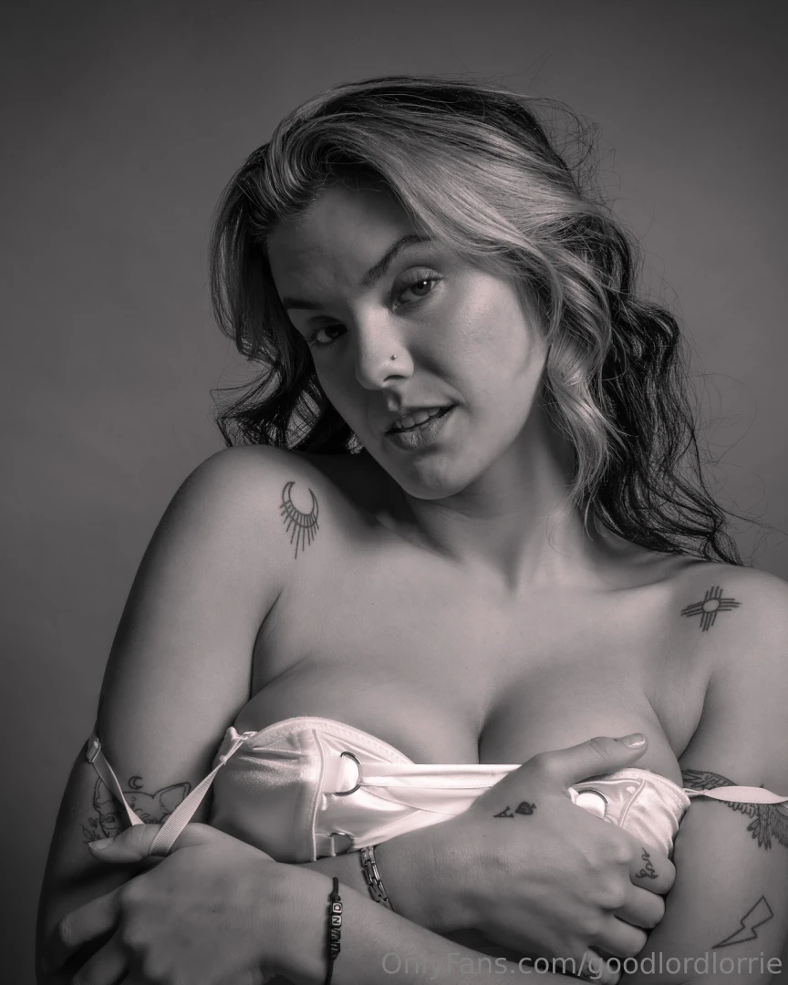 Did you get my pics from my latest shoot part 1 