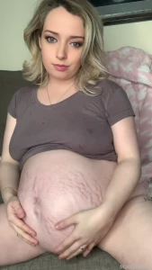 Do you like pregnant women pregnancy pregnant belly blonde milf mommy