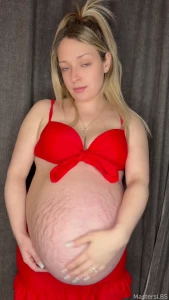 Would you fuck a pregnant woman like me preggers preggo pregnant