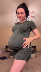Went out with friends tonight do you like my outfit preggo pregnant