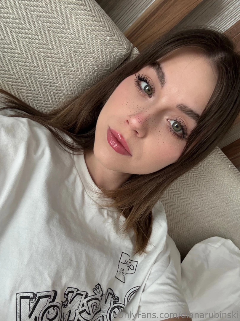 Feeling cozy more better if you are beside me right now 