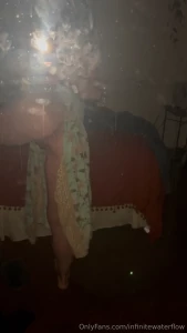 Dirty mirrrrror good vibes