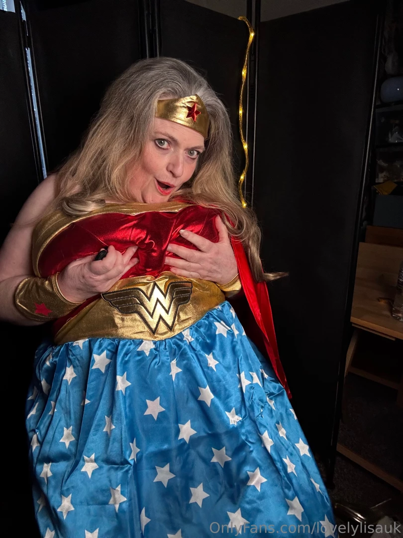 Am i your wonder woman swipe for more xx 