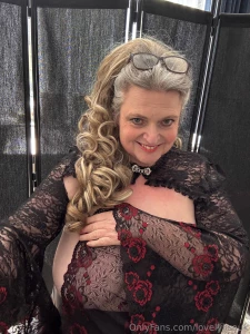 2 pic for you these hair extensions look so good and give me loads of part 1