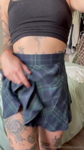 Would you fuck me in this outfit i feel like such a pretty little
