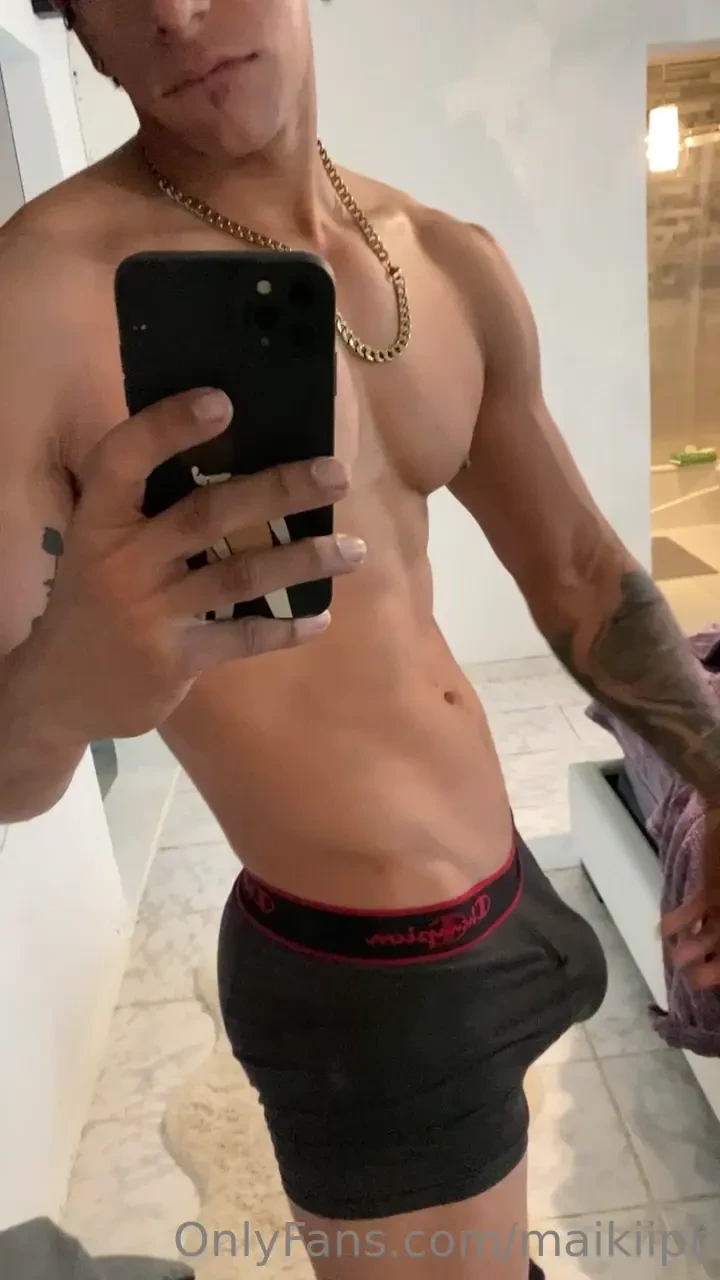 Hoy me levante contento as que les ense o mi bicho pa que vean lo 