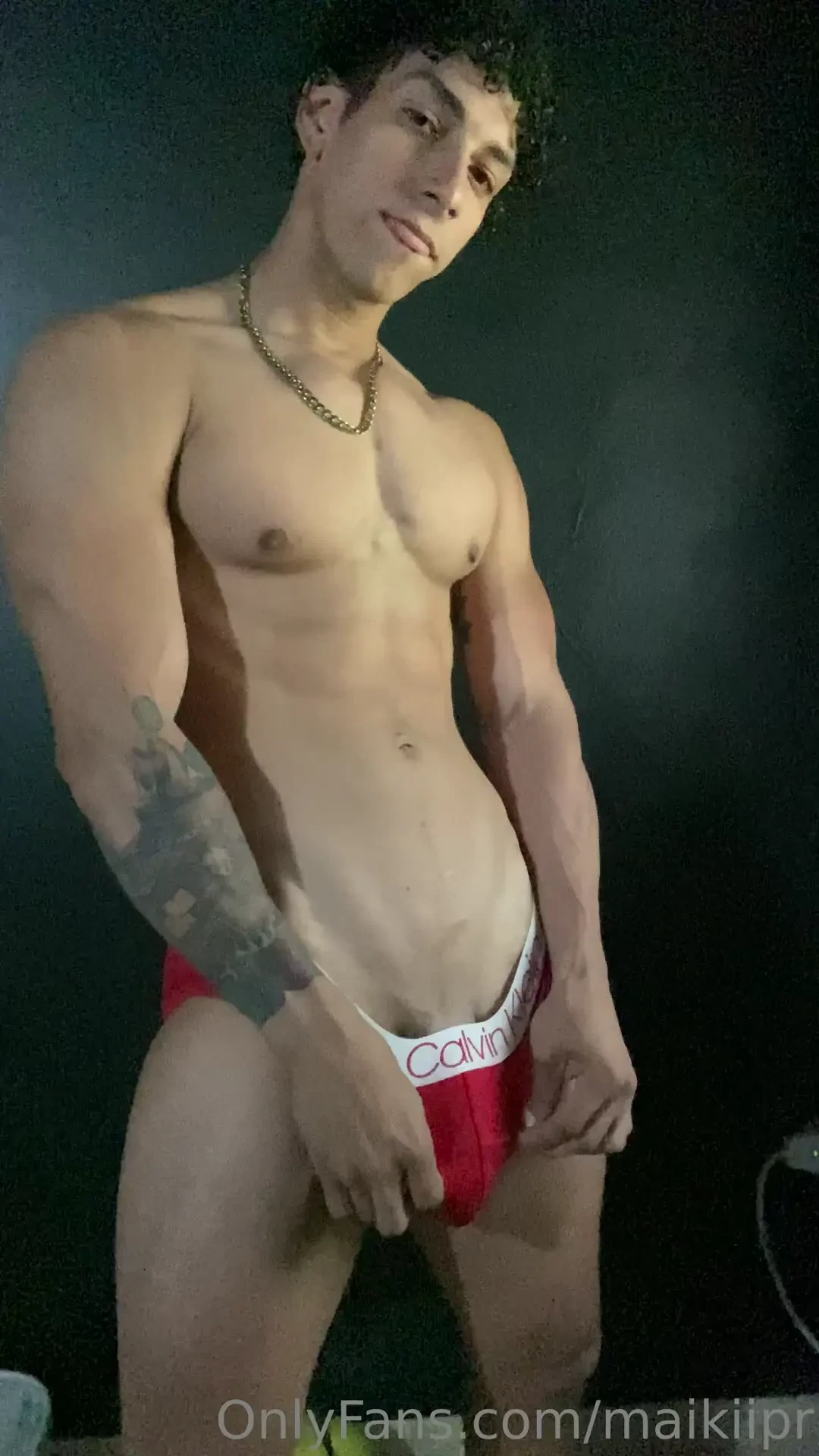 Estos bikinis me quedan muy apretados y no me gusta y si lo dejo part 1 