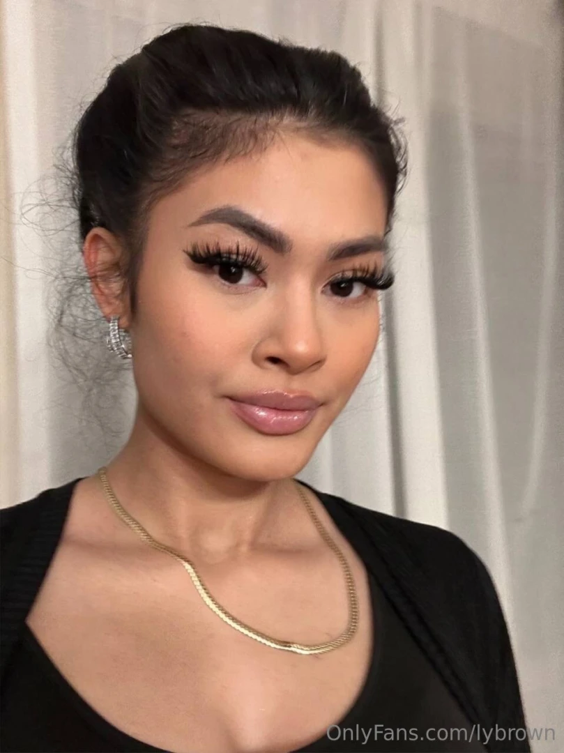 I don t no way but i m feeling with the cute my tied up 