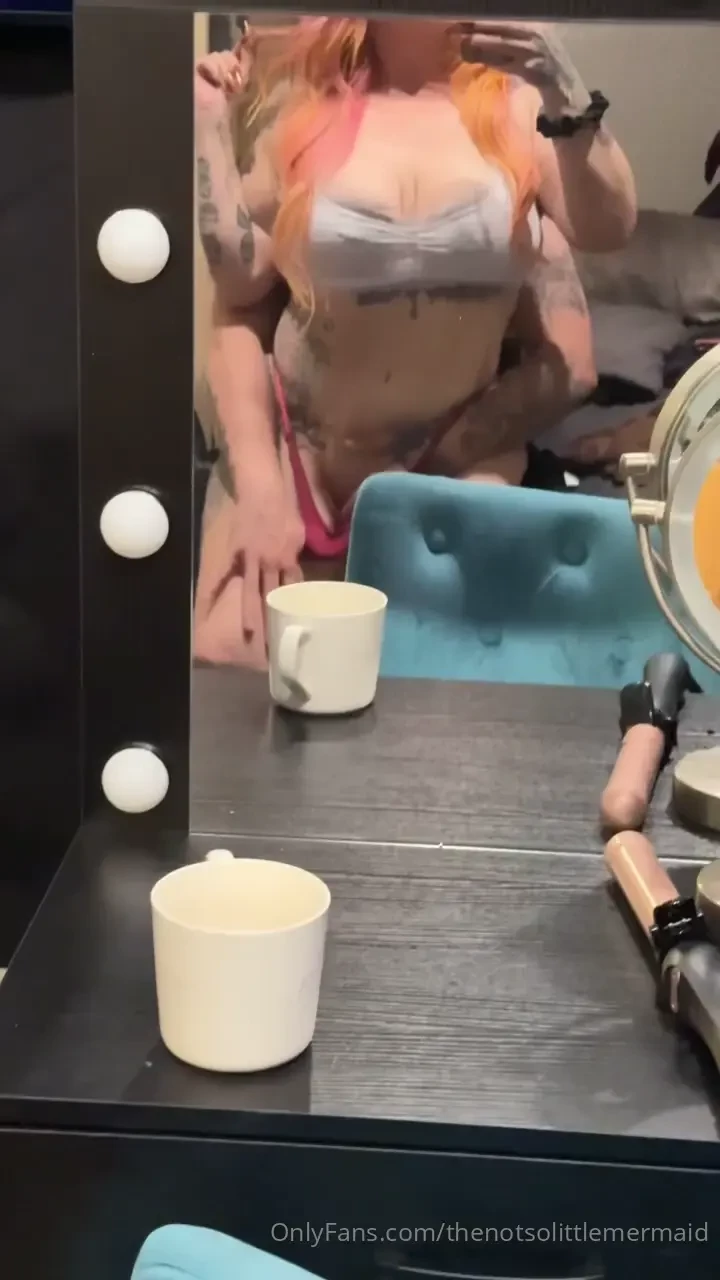 Found this in my phone so i ll post this little teaser until i have 