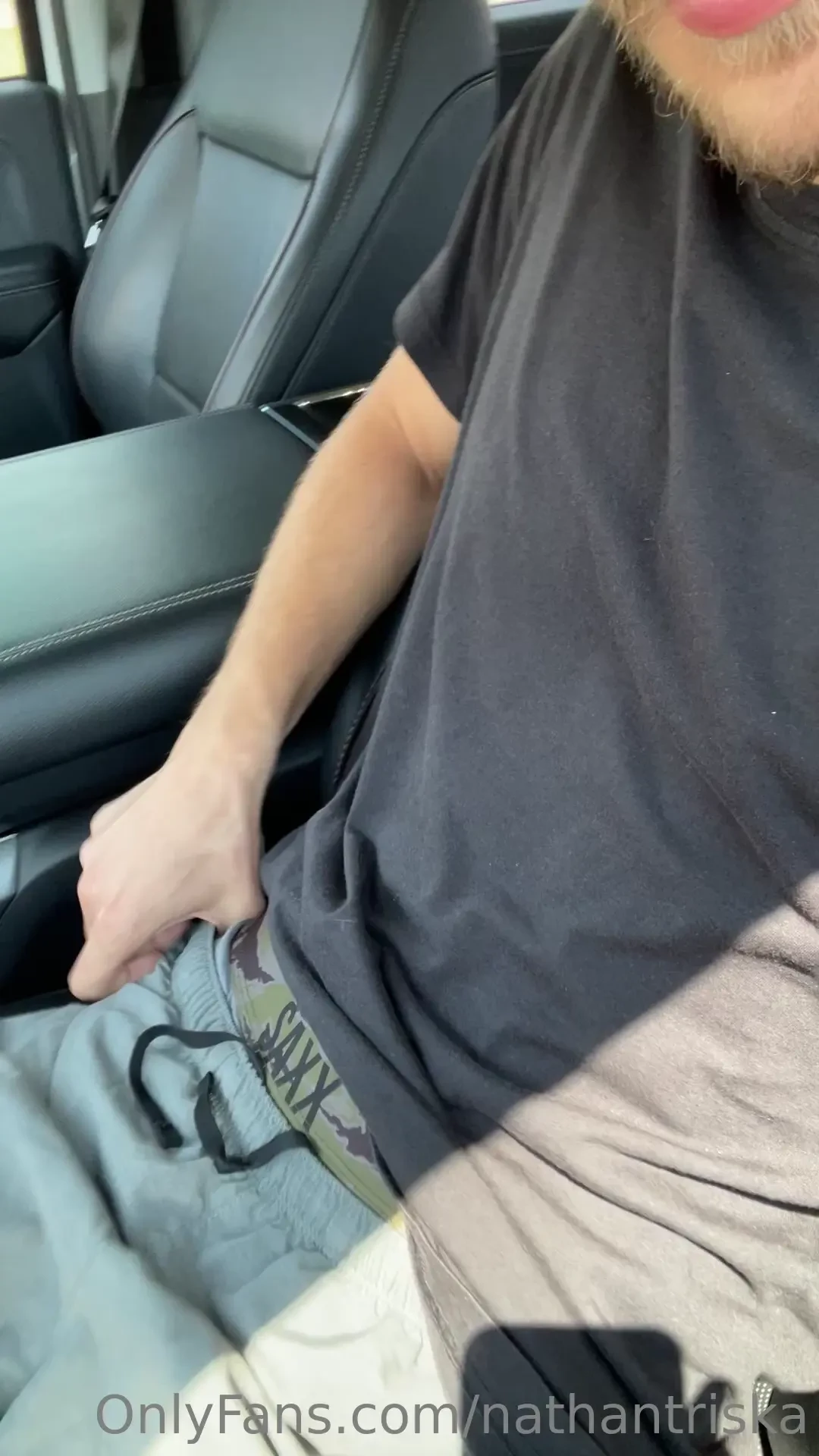 Had some fun in my new truck today full vid pics in your dms 