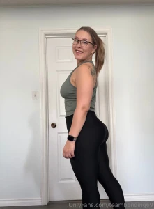 Wore this fit today in hopes of working out i can make it look like i