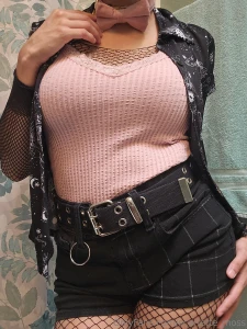 Back to doing outfits again part 2