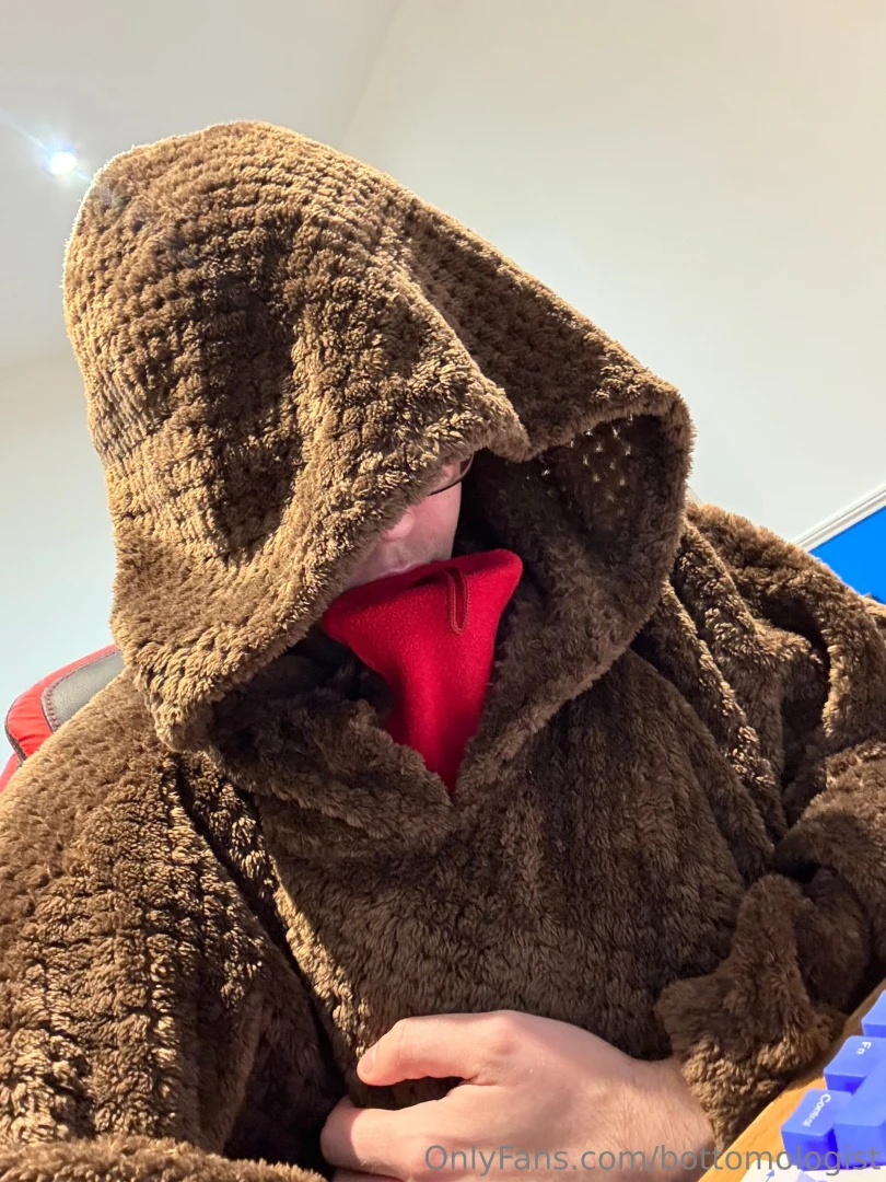 Little update my boiler has fully broken been freezing for the past 5 