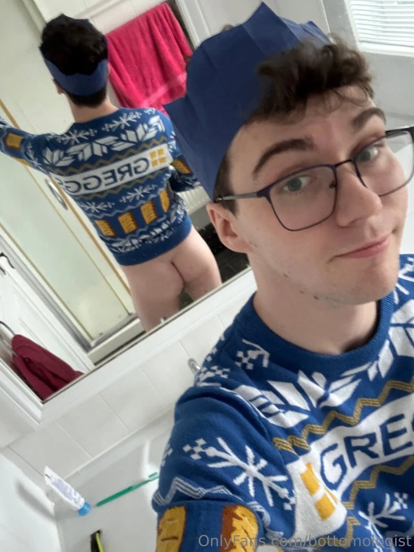 Festive mirror backshot part 1 