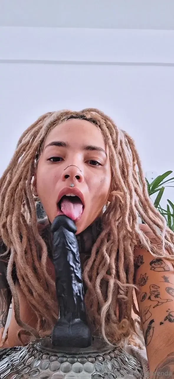 Cheguei do meu pilates e me bateu uma vontade de sentar em uma pica 