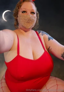 Is that a carrot stick in your pants