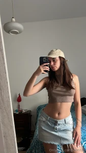 Mirror mirror tell me who is the prettiest there