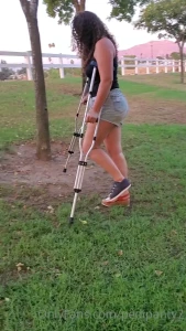 Video clip i look so cute struggling