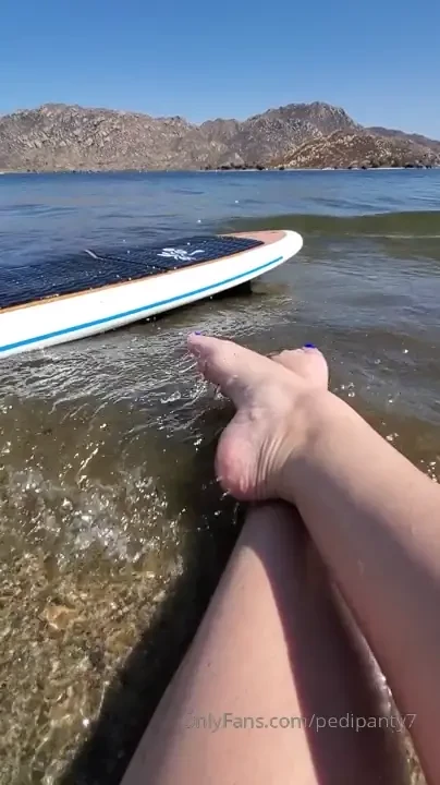 Video showing off my sexy high arches on this beautiful wetwednesday 