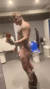 How bad do you want to to sniff and lick me
