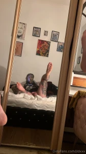 Sit on the floor and watch me touch myself