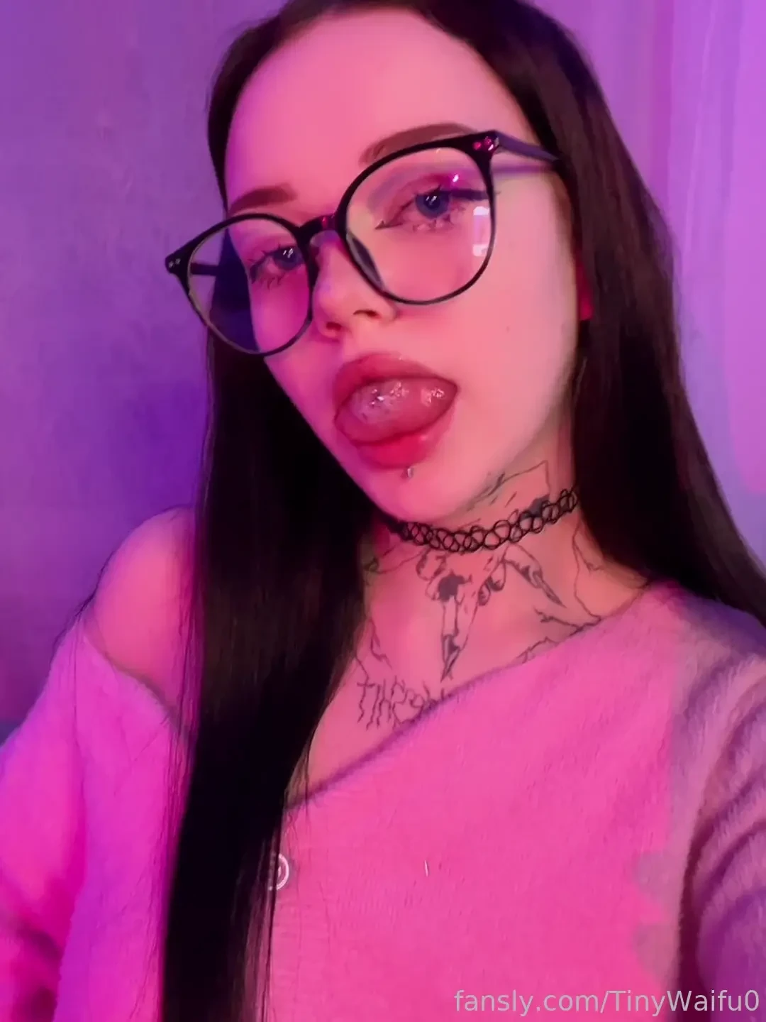 Oh my gosh my favorite cozy outfit has to be my fluffy sweater and 