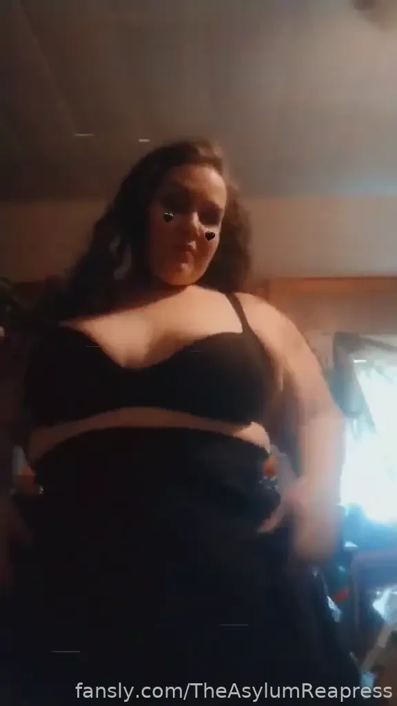 How do i look daddy goth bbw feedee plussize 