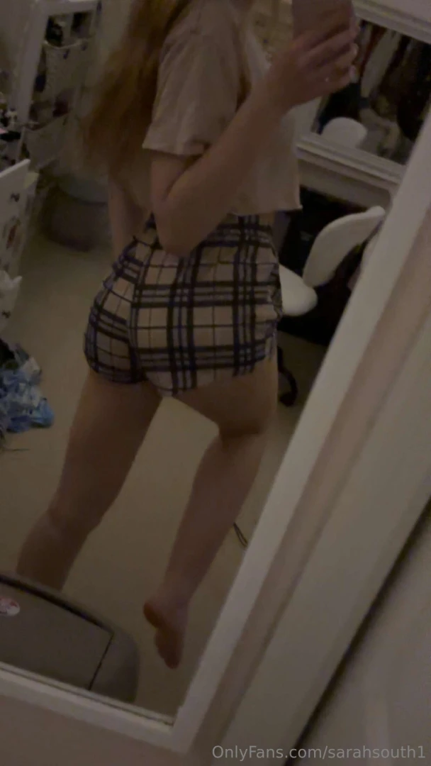 Past pics from another fuckbuddys chat i found 