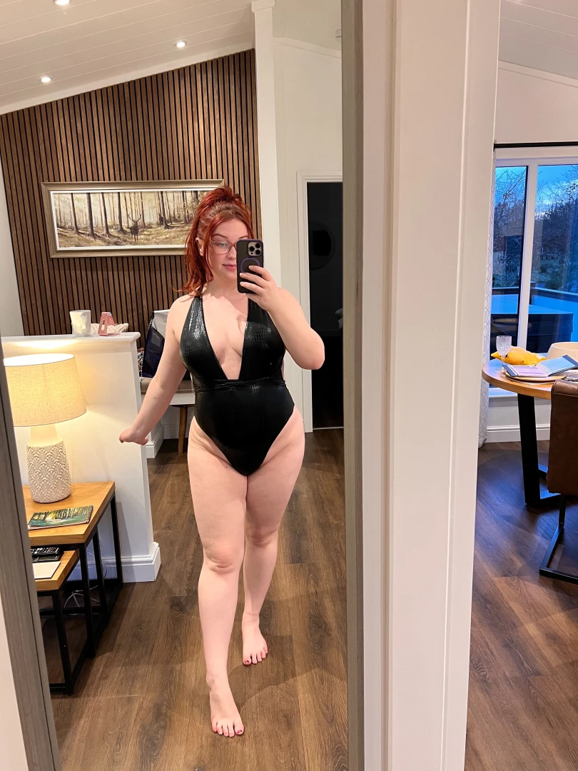 You like my swimsuit part 2 