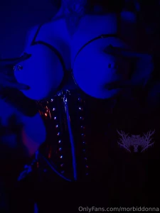 Horn amp tits part 5