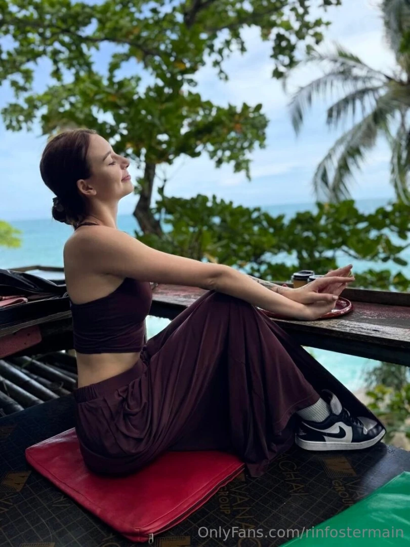 Woke up threw on something comfy found this view and wow coffee ocean part 1 