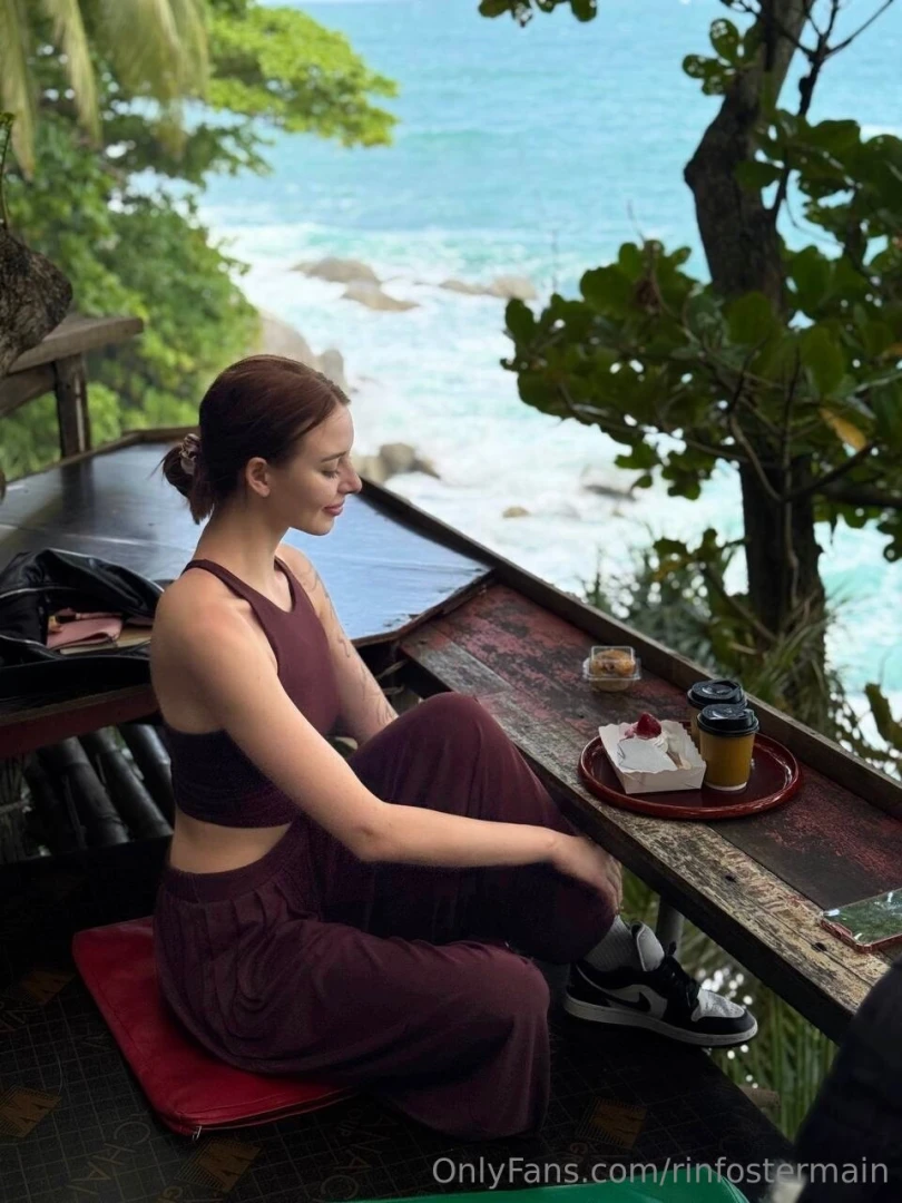 Woke up threw on something comfy found this view and wow coffee ocean 