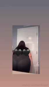 Didn t know these were see thru would u look at my part 1