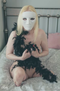 Happy friday finally- such a long week the full set from this shoot part 1