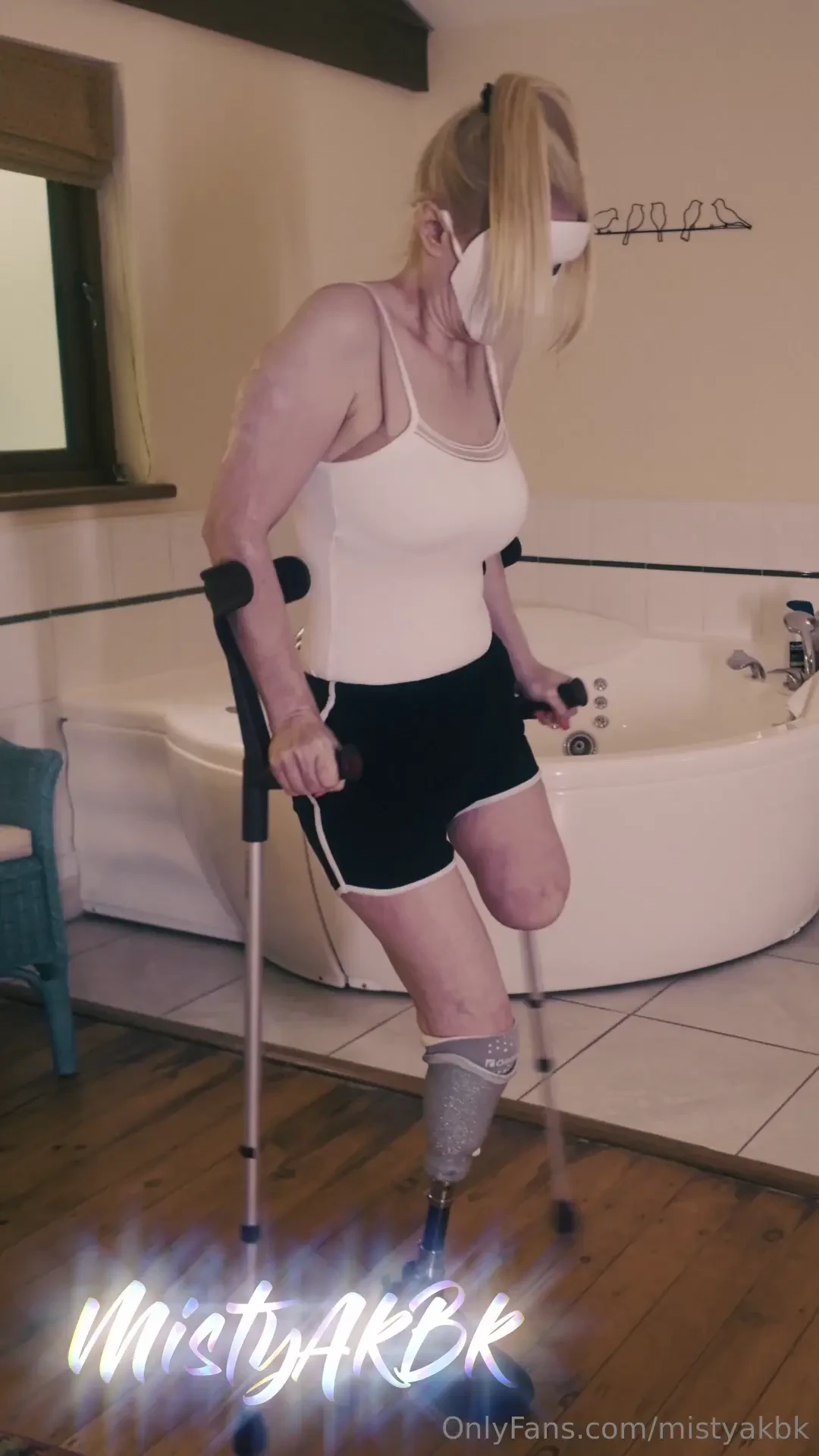 Here is a crutching vid i m going to put on socials in a short white x 