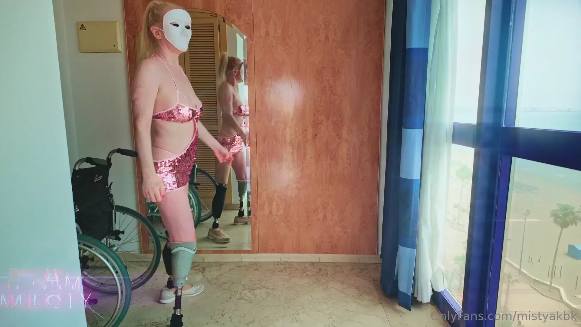 I thought this outfit would look like a clubbing outfit or something 