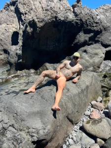 Hoy fui a una playita con una amiga que me saco estas fotitos luego