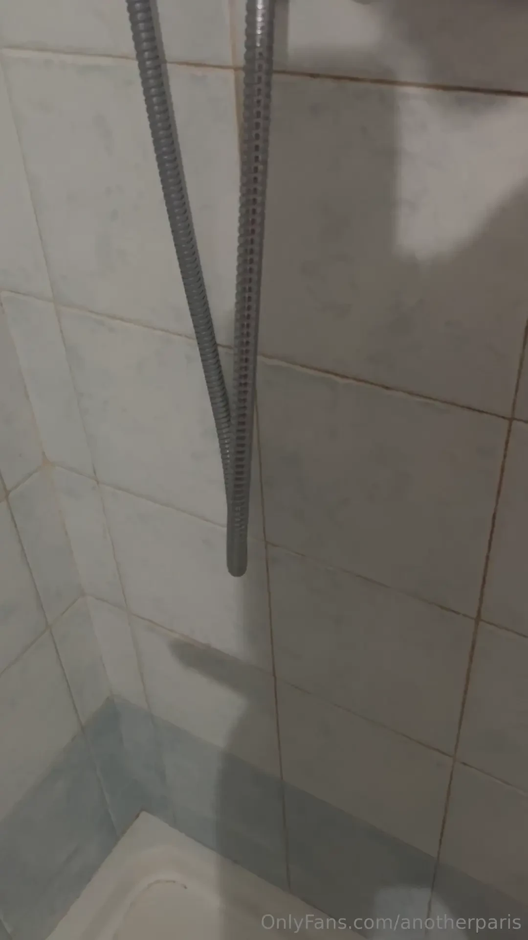 Era cos duro che non riuscivo a pisciare seduto 