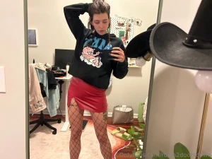 No plans for christmas eve feeling lonely hit me up if you want to