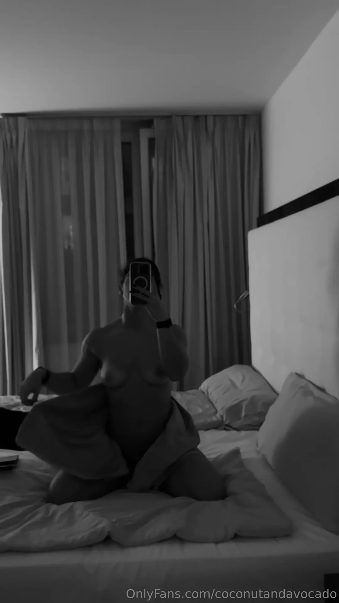 I like this feeling of taking the towel and lay in bed would you join 