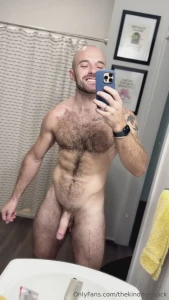 Okay line up if you want smacked with it