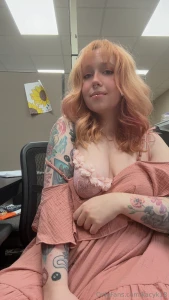 Do you prefer flashes in the bathroom or at my desk part 1