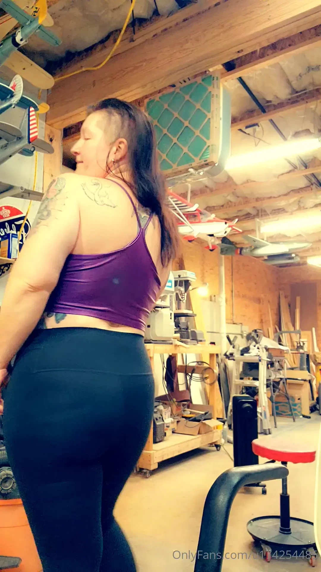 Been stuck in a shit mood lately trying to push myself out of this 